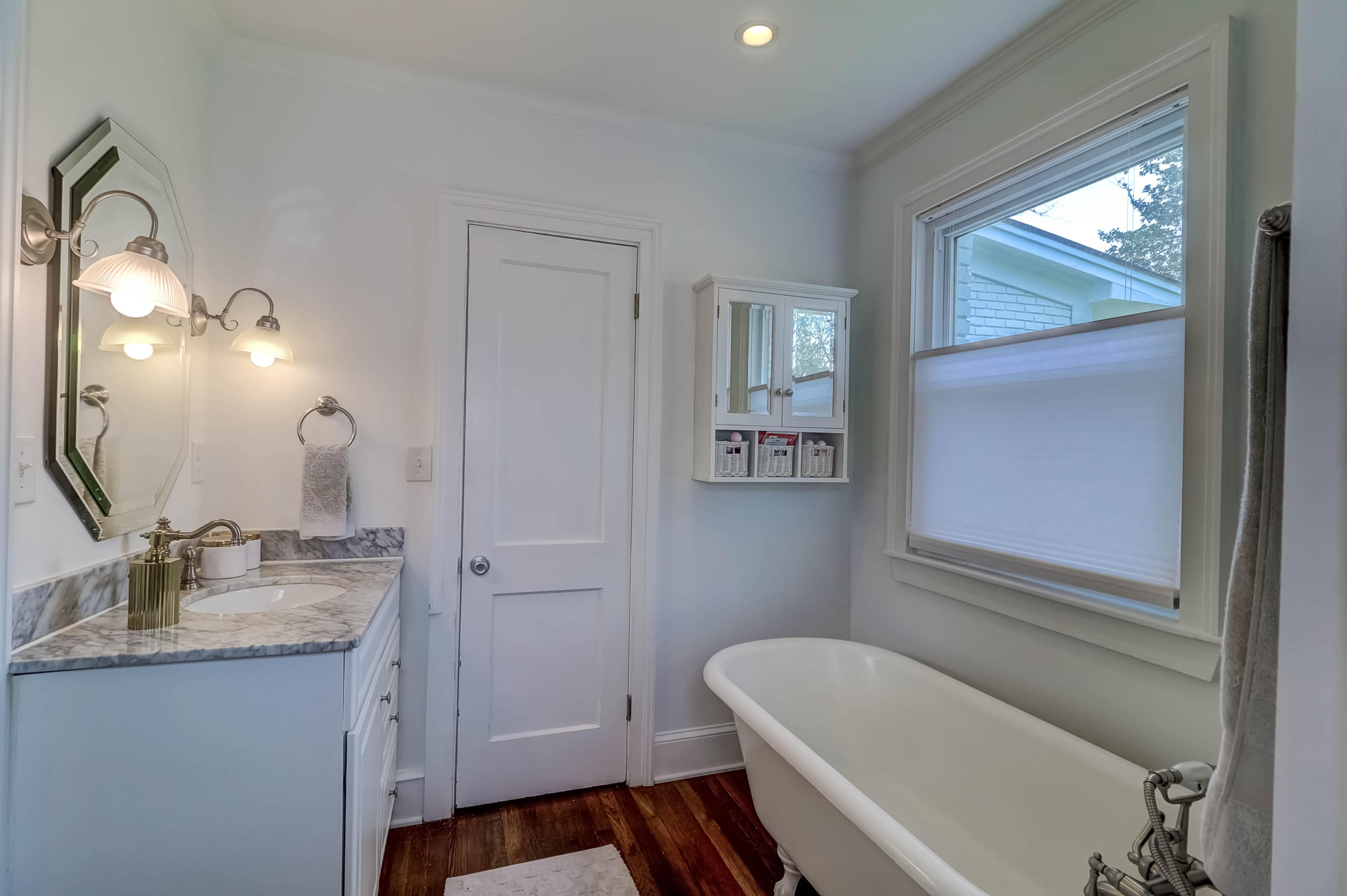 611 Parish Road Charleston, SC 29407 - Photo 23 of 34 Master Bath