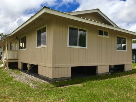 18-7892 Peleke Road Mountain View, HI 96771 - Photo 7 of 16 a front view of house with yard