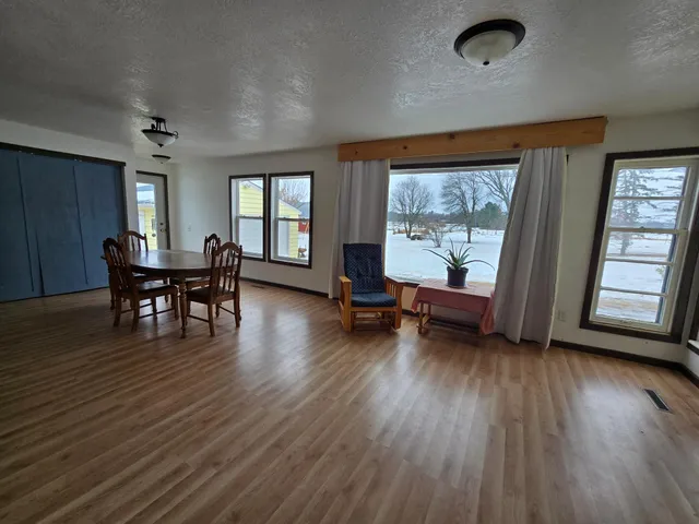 $225,000 | 20792 Contrast Road, Pine City, MN 55063