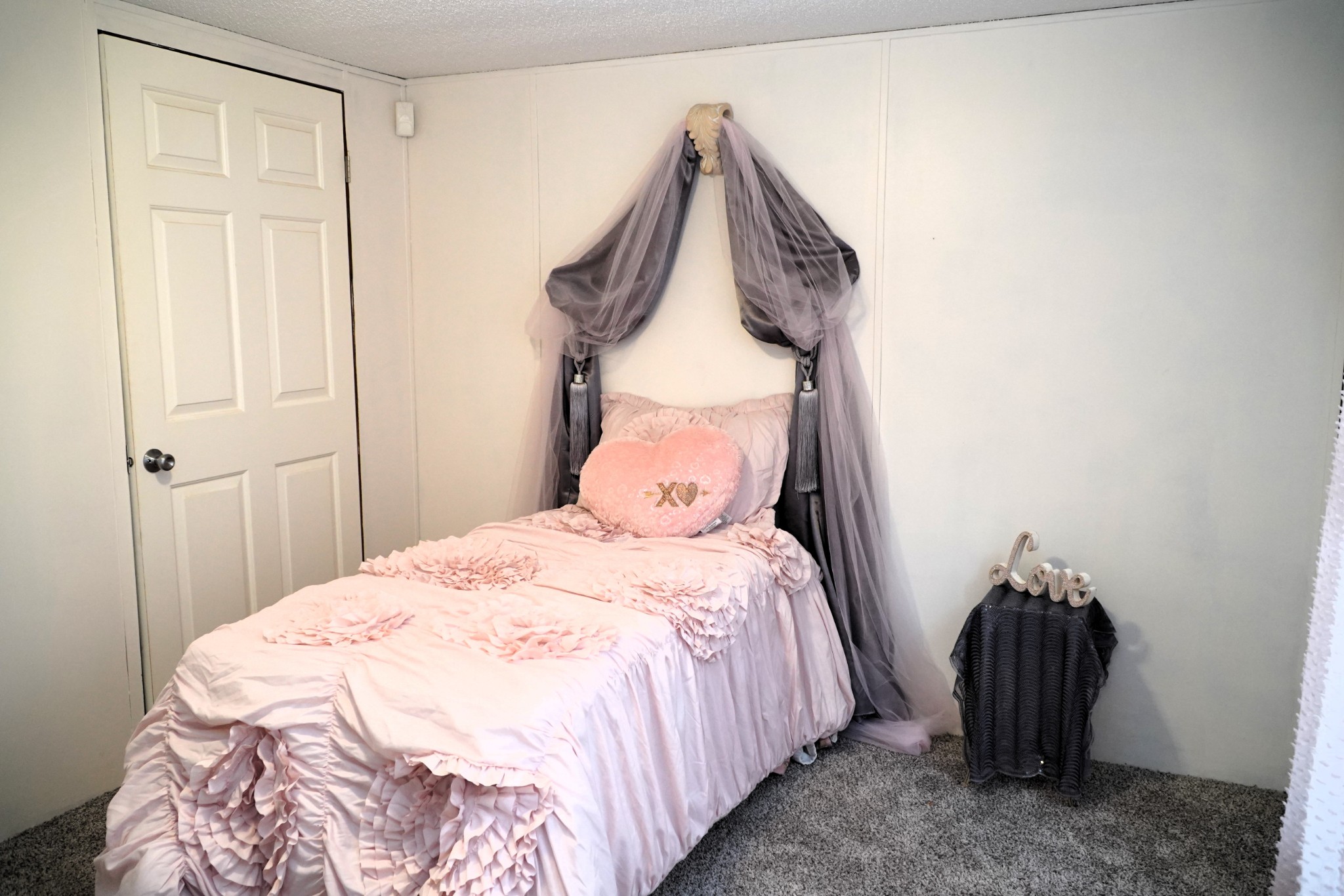 237 Red Oak Road Petersburg, TN 37144 - Photo 26 of 57 a bedroom with a bed and a closet