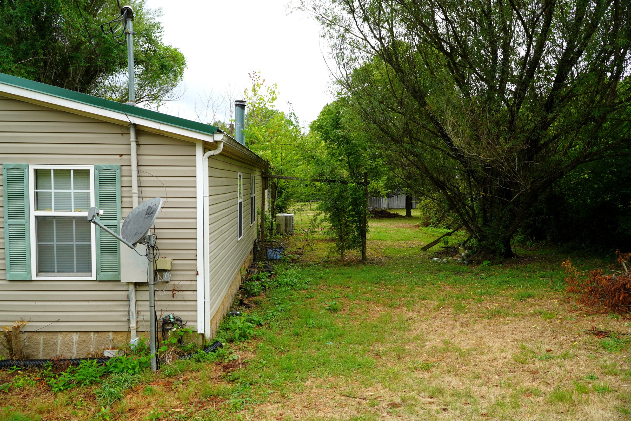 237 Red Oak Road Petersburg, TN 37144 - Photo 31 of 57 a view of backyard with green space