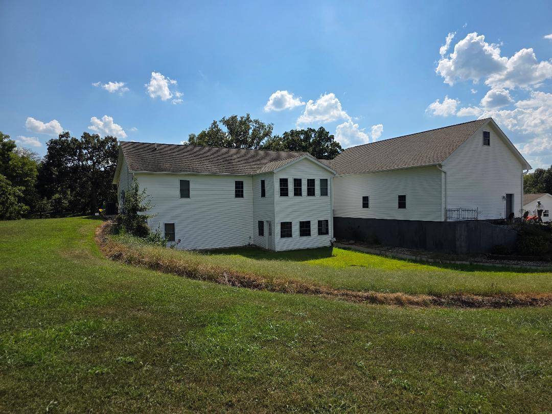 12371 South Park Road Benton, IL 62812 - Photo 4 of 23 Gallery Image 4