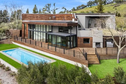 $6,000,000 | 5232 Maacama Ridge Road, Healdsburg, CA 95448