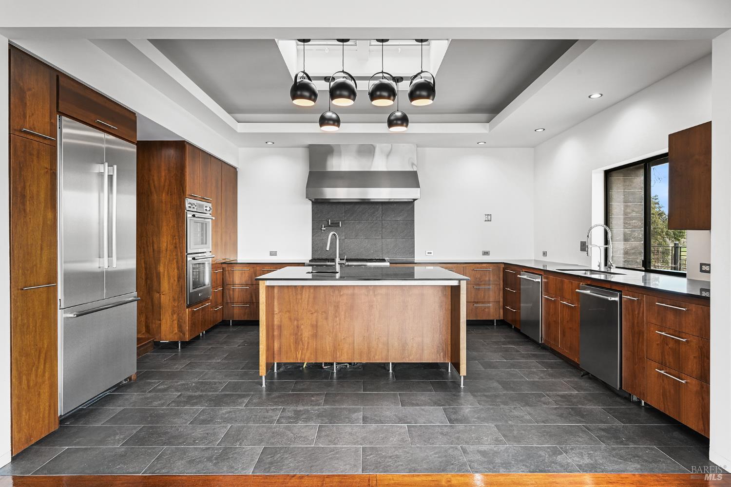 5232 Maacama Ridge Road Healdsburg, CA 95448 - Photo 5 of 20