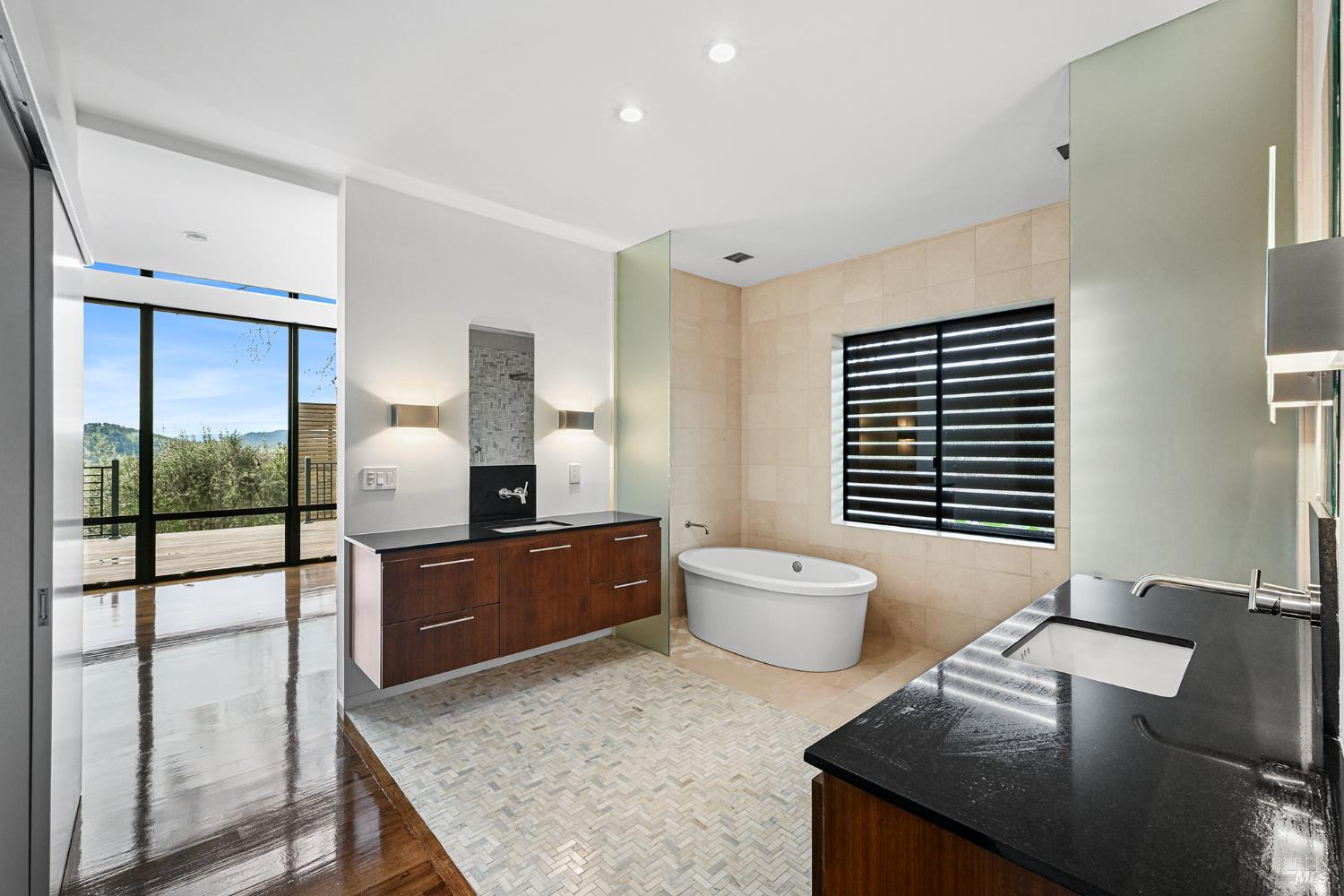 5232 Maacama Ridge Road Healdsburg, CA 95448 - Photo 9 of 20