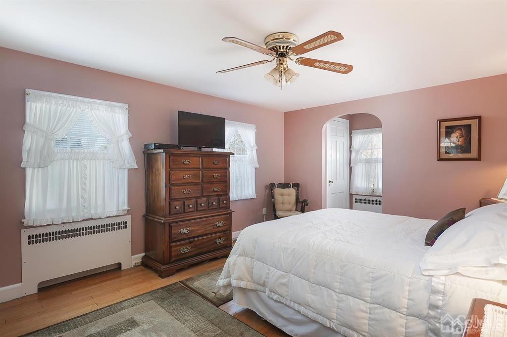 423 4th Street Dunellen, NJ 08812 - Photo 12 of 24 Gallery Image 12