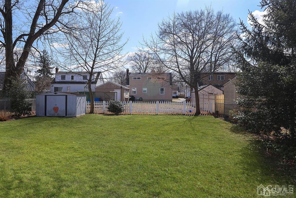 423 4th Street Dunellen, NJ 08812 - Photo 17 of 24 Gallery Image 17