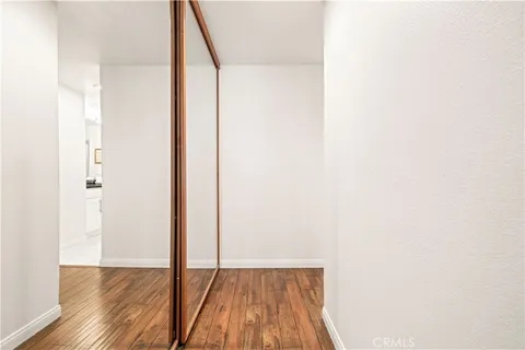 $699,000 | 18150 Andrea Circle South, Unit 1, Northridge, CA 91325
