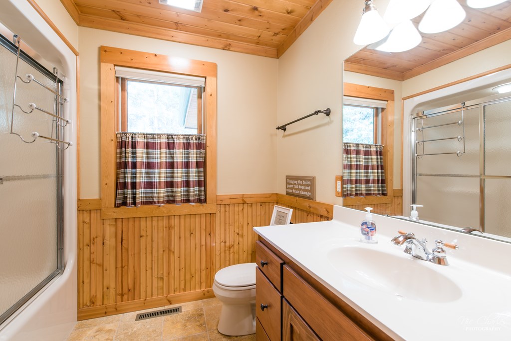 12050 County Rd NP Ellison Bay, WI 54210 - Photo 27 of 38 Gallery Image 27