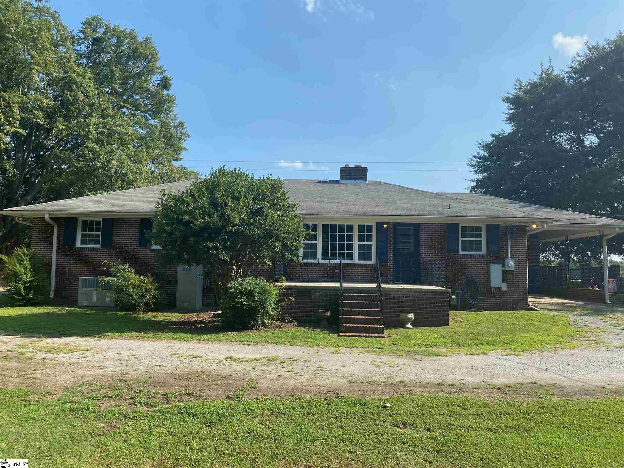 615 Cross Anchor Road Woodruff, SC 29388 - Photo 2 of 28 Gallery Image 2