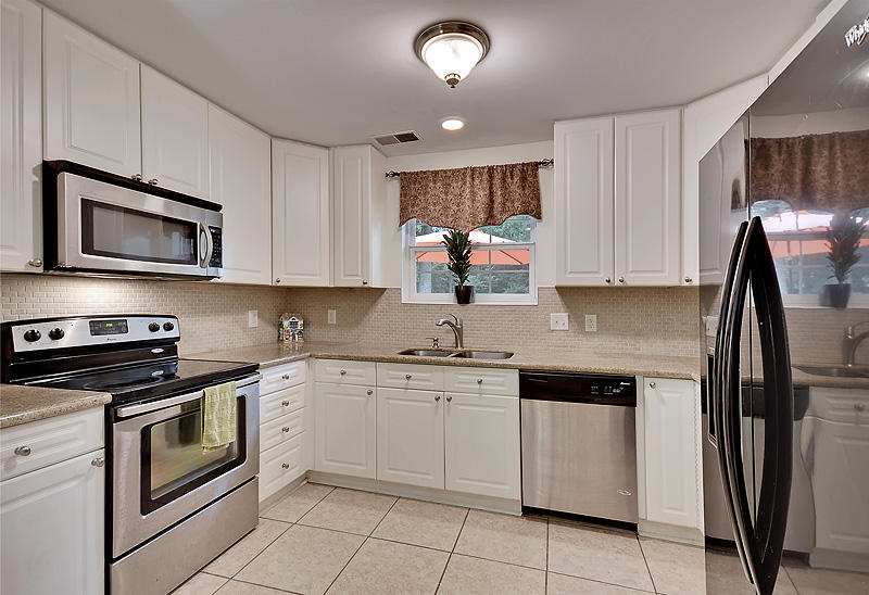 203 Roadrunner Road Ladson, SC 29456 - Photo 11 of 28 DSC_0134_DSC_0141-copy