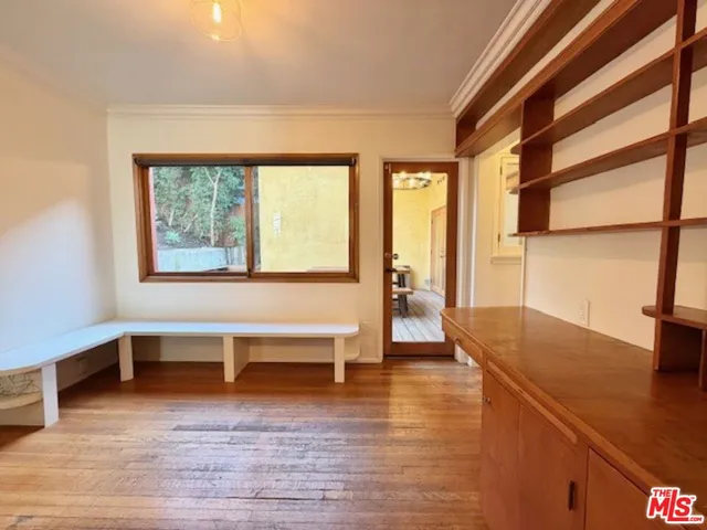 $5,500 | 208 South Westmoreland Avenue, Los Angeles, CA 90004