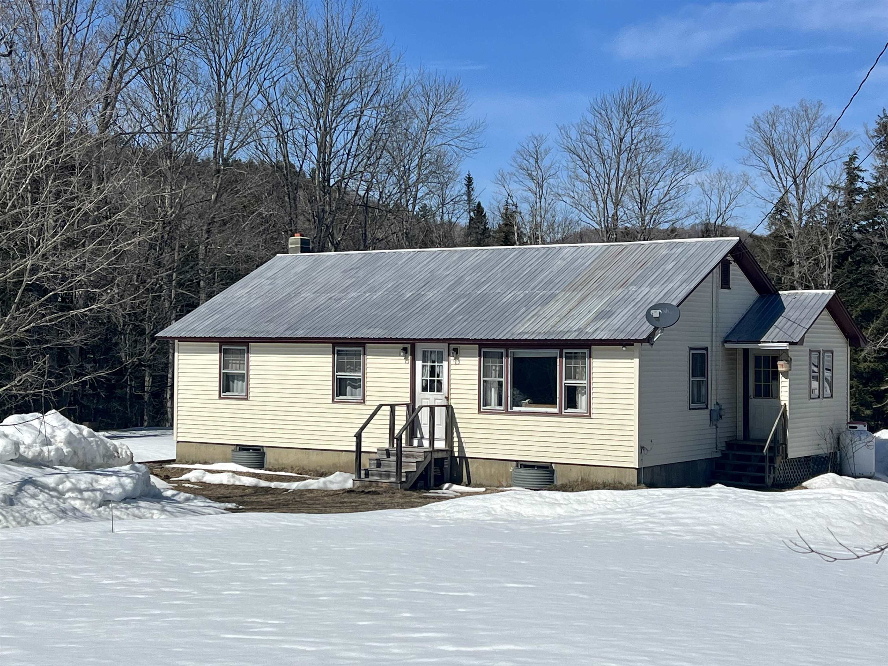 3656 Chelsea Road Corinth, VT 05039 - Photo 11 of 13