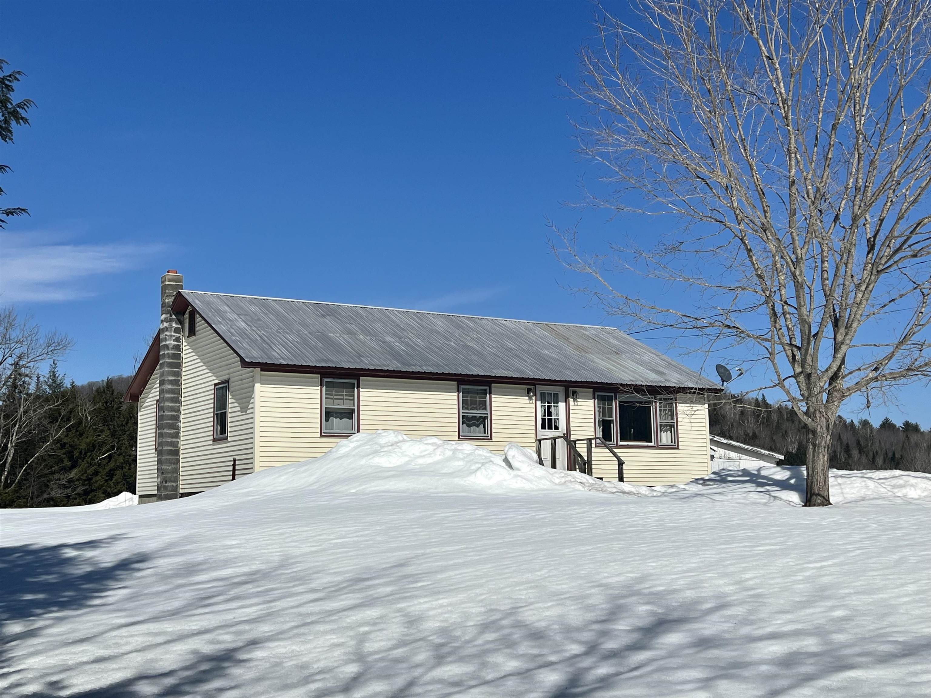 3656 Chelsea Road Corinth, VT 05039 - Photo 10 of 13