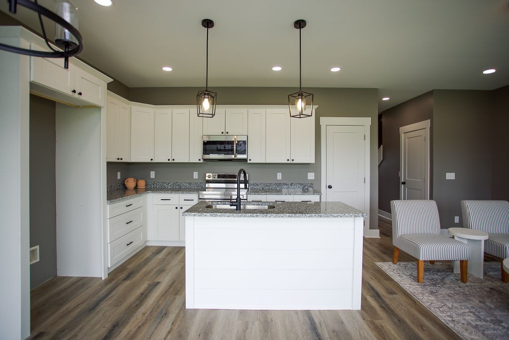 706 Robinson Road Smithville, TN 37166 - Photo 8 of 35 Gallery Image 8