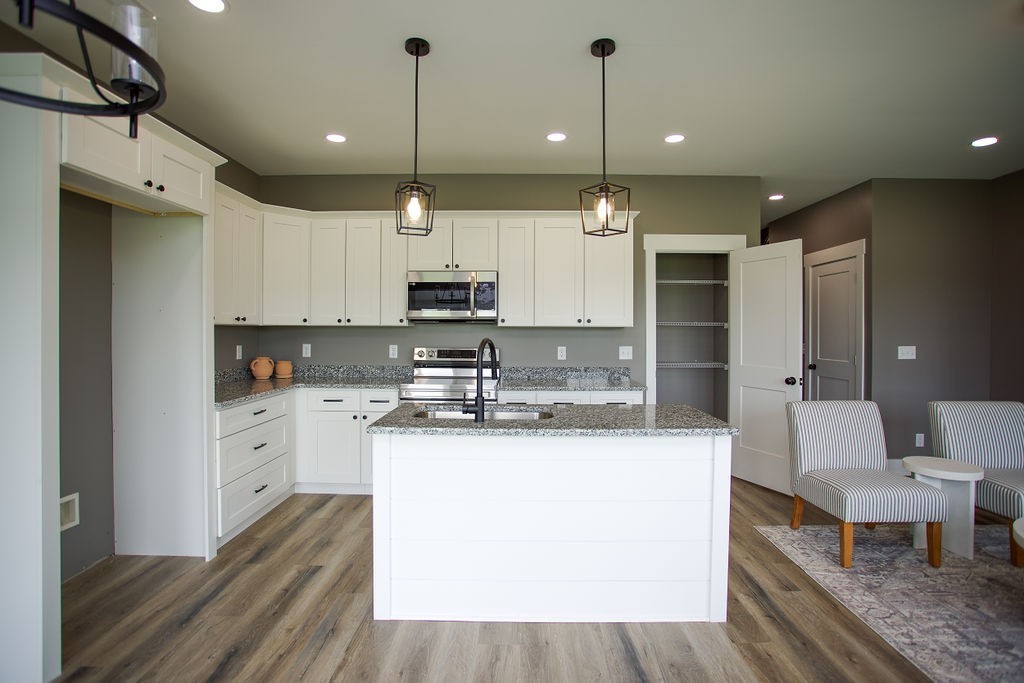 706 Robinson Road Smithville, TN 37166 - Photo 9 of 35 Gallery Image 9