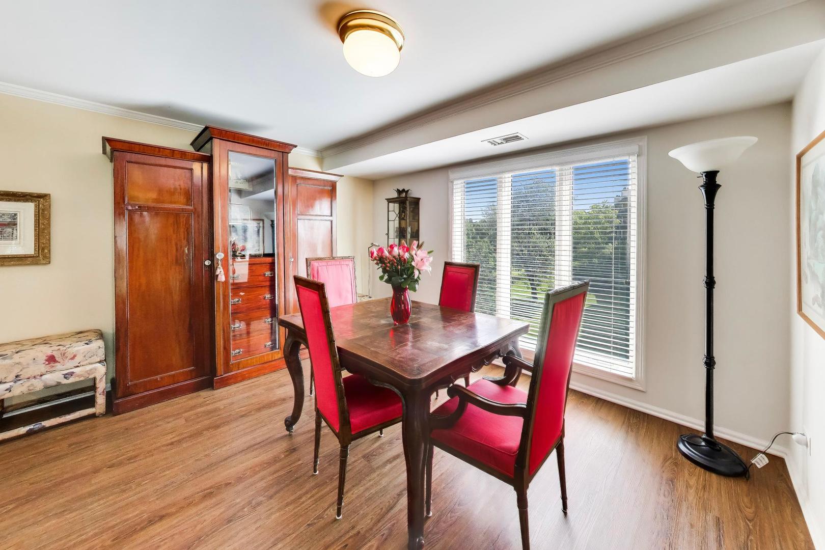 3860 Mission Hills Road, Unit 416 Northbrook, IL 60062 - Photo 10 of 30