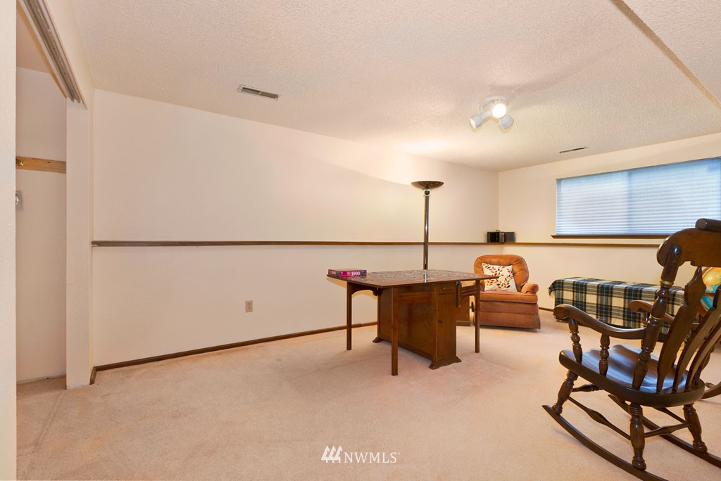 13636 Fagerud Road Southeast Olalla, WA 98359 - Photo 14 of 15 Gallery Image 14