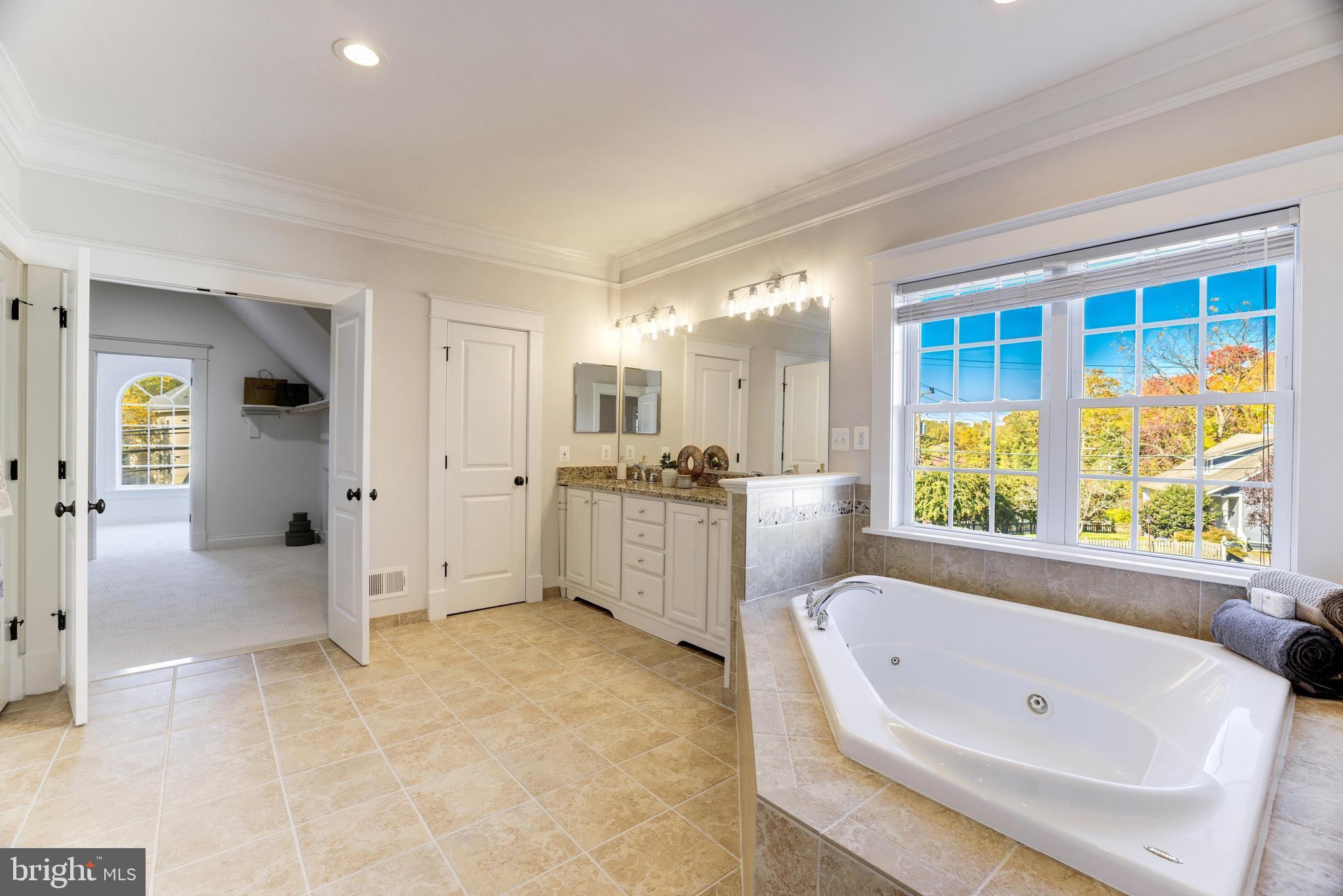 2623 Military Road Arlington, VA 22207 - Photo 22 of 45