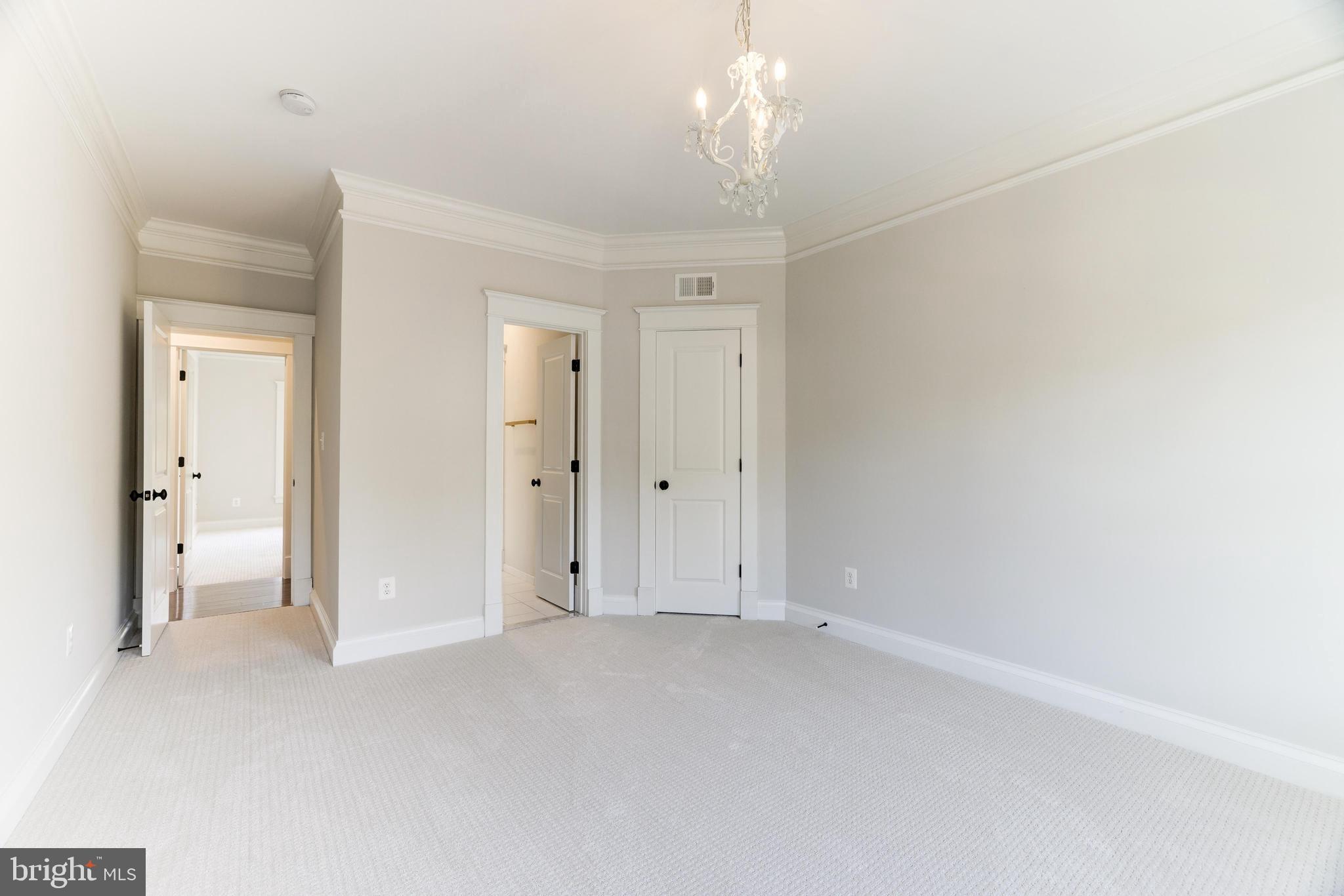 2623 Military Road Arlington, VA 22207 - Photo 26 of 45