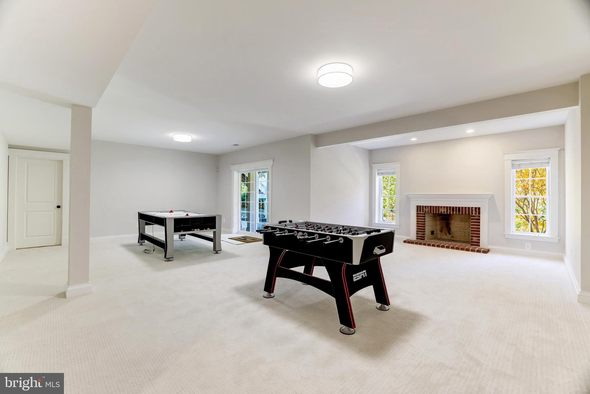 2623 Military Road Arlington, VA 22207 - Photo 33 of 45