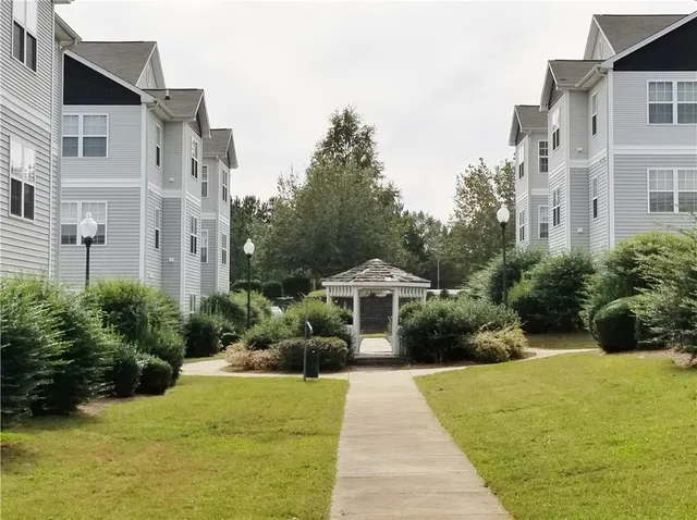 $224,900 | 190 University Village Drive, Unit J, Central, SC 29630