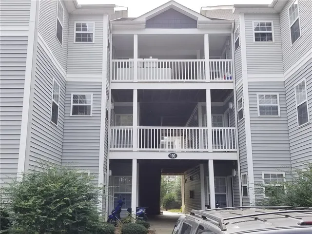 $224,900 | 190 University Village Drive, Unit J, Central, SC 29630