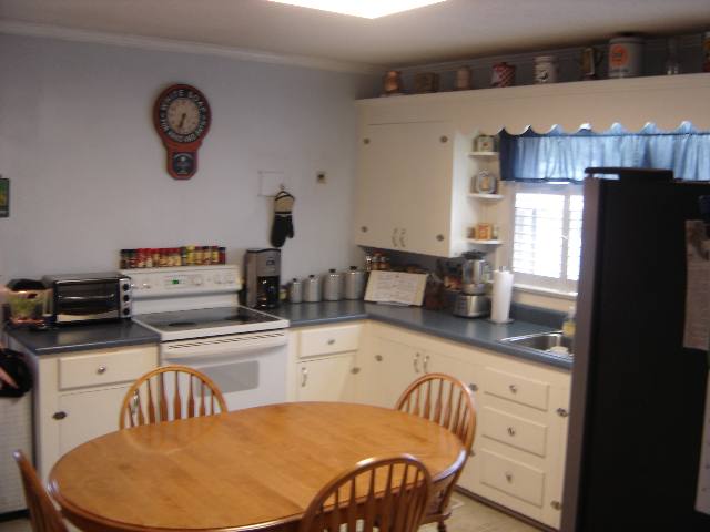 263 Travis Road Starr, SC 29684 - Photo 3 of 8