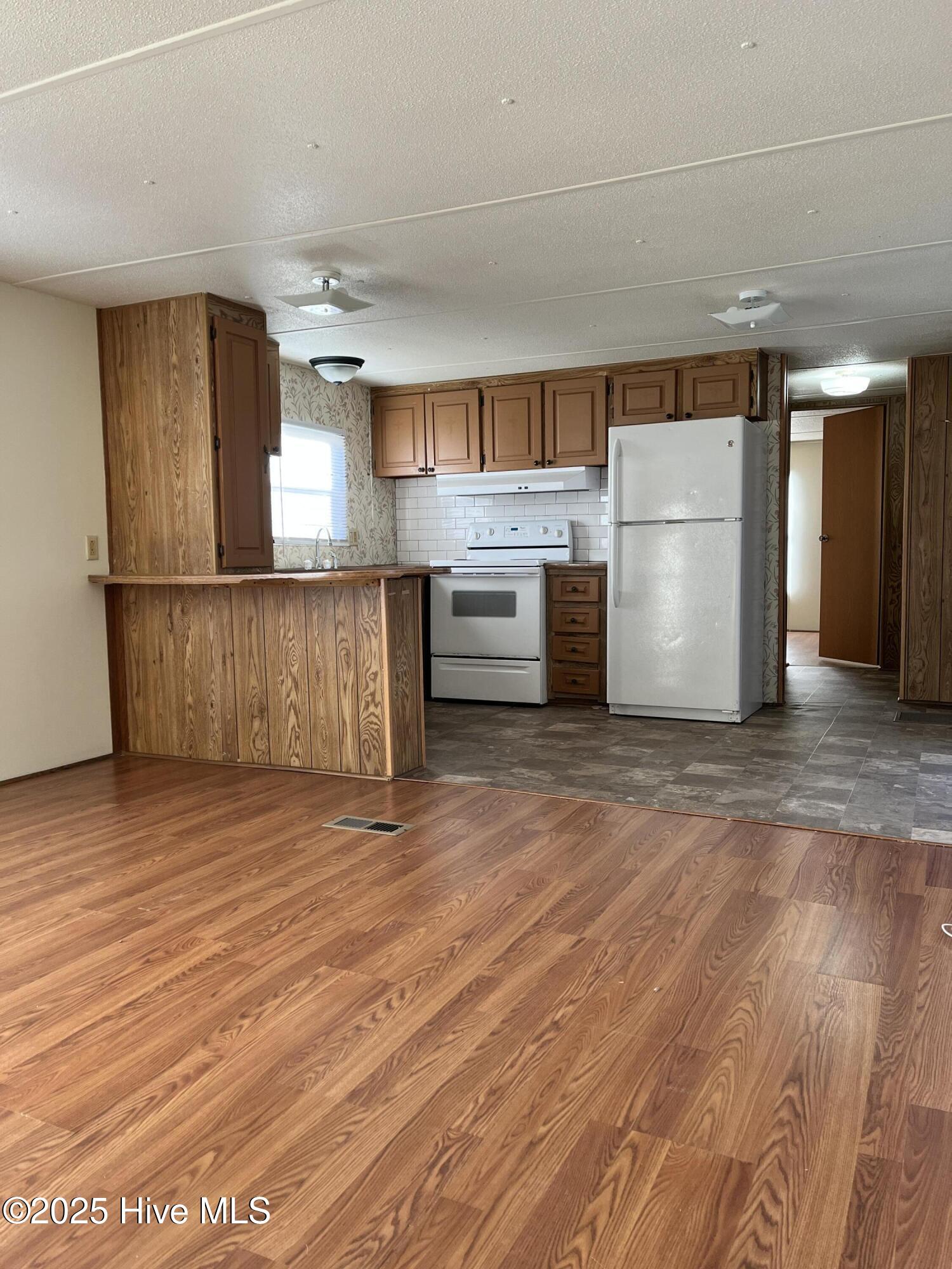 3936 Stantonsburg Road Greenville, NC 27834 - Photo 21 of 41 258C4842-8891-4BA2-AB9E-E6ECF201E819