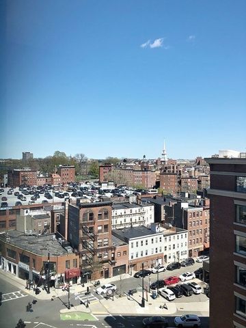 $690,000 | 234 Causeway Street, Unit 814, Boston, MA 02114