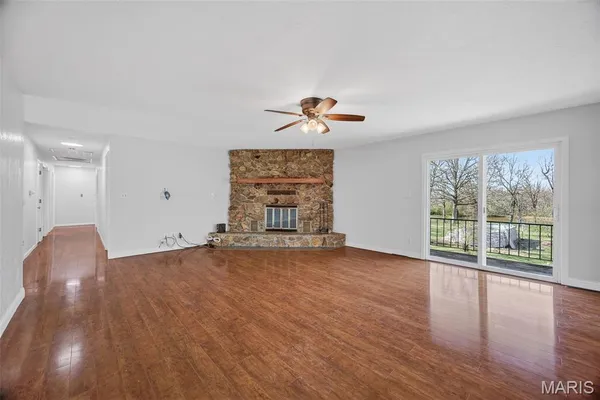 $599,000 | 19849 Hazel Road, Lebanon, MO 65536