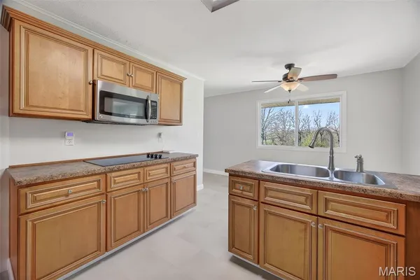 $599,000 | 19849 Hazel Road, Lebanon, MO 65536