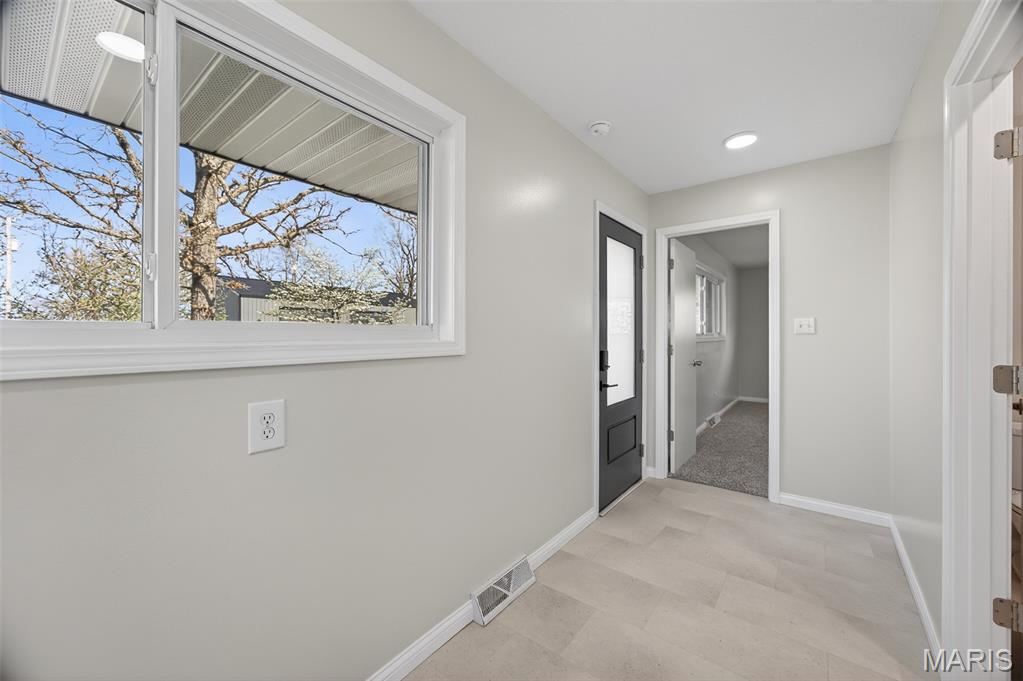 19849 Hazel Road Lebanon, MO 65536 - Photo 24 of 78