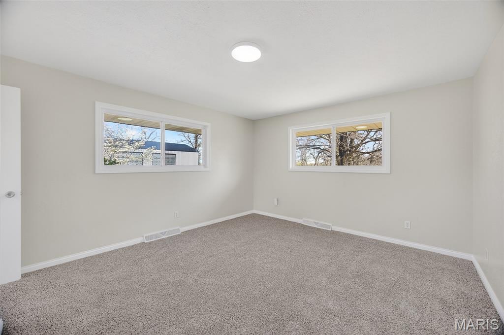 19849 Hazel Road Lebanon, MO 65536 - Photo 28 of 78