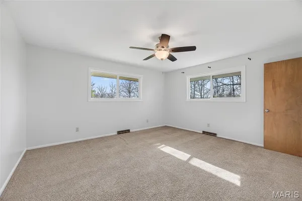 $599,000 | 19849 Hazel Road, Lebanon, MO 65536