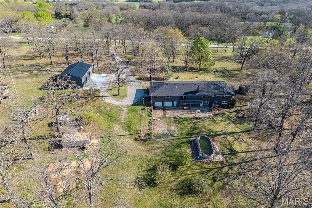 19849 Hazel Road Lebanon, MO 65536 - Photo 5 of 78