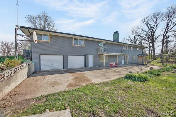 $599,000 | 19849 Hazel Road, Lebanon, MO 65536