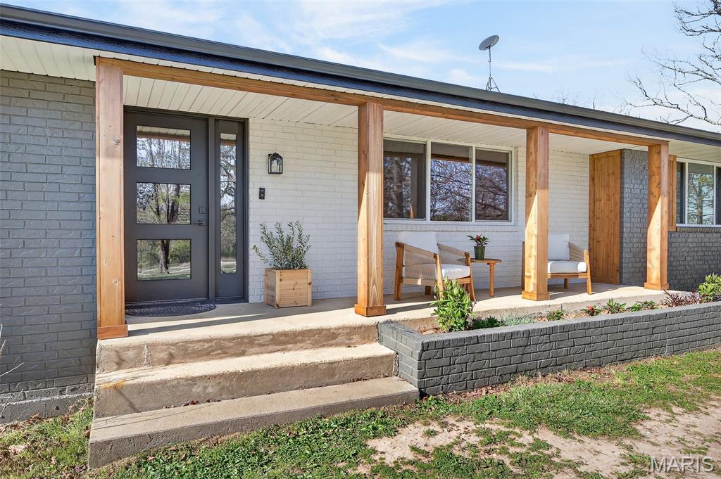 19849 Hazel Road Lebanon, MO 65536 - Photo 7 of 78