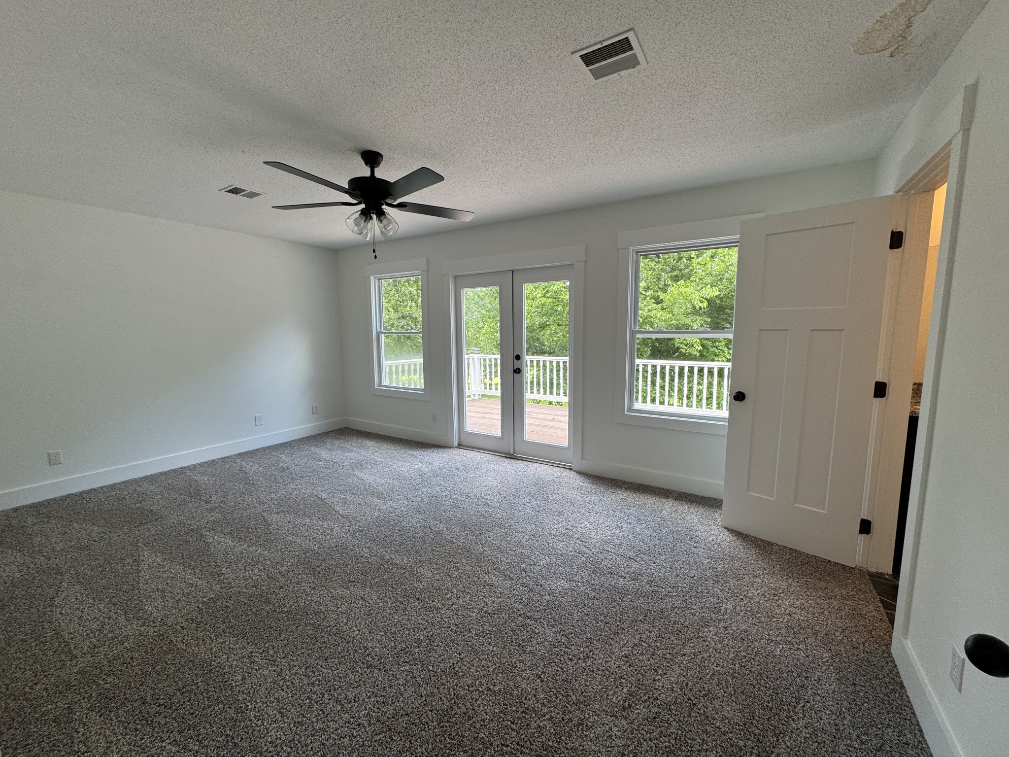 380 Martin Road Clarksville, TN 37042 - Photo 9 of 25