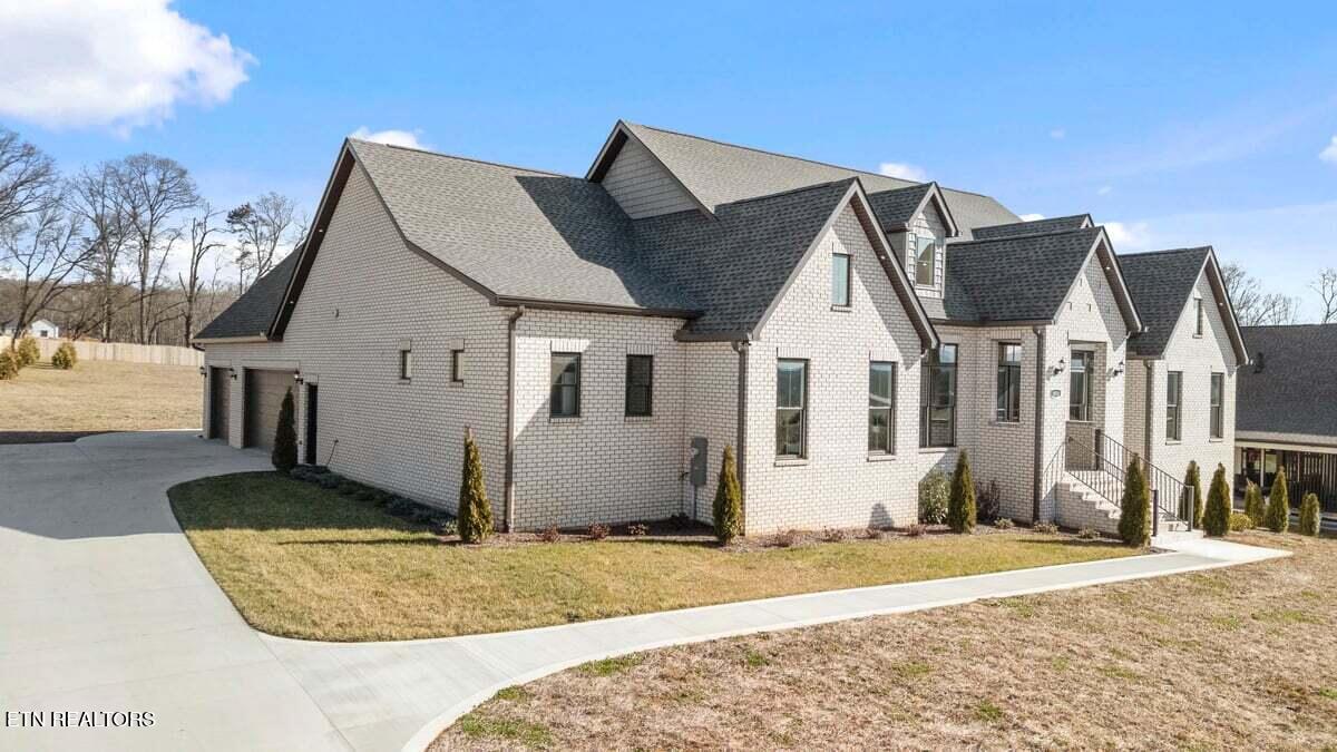 1014 Herbert Drive Greenback, TN 37742 - Photo 2 of 46 Exterior 2 (4)