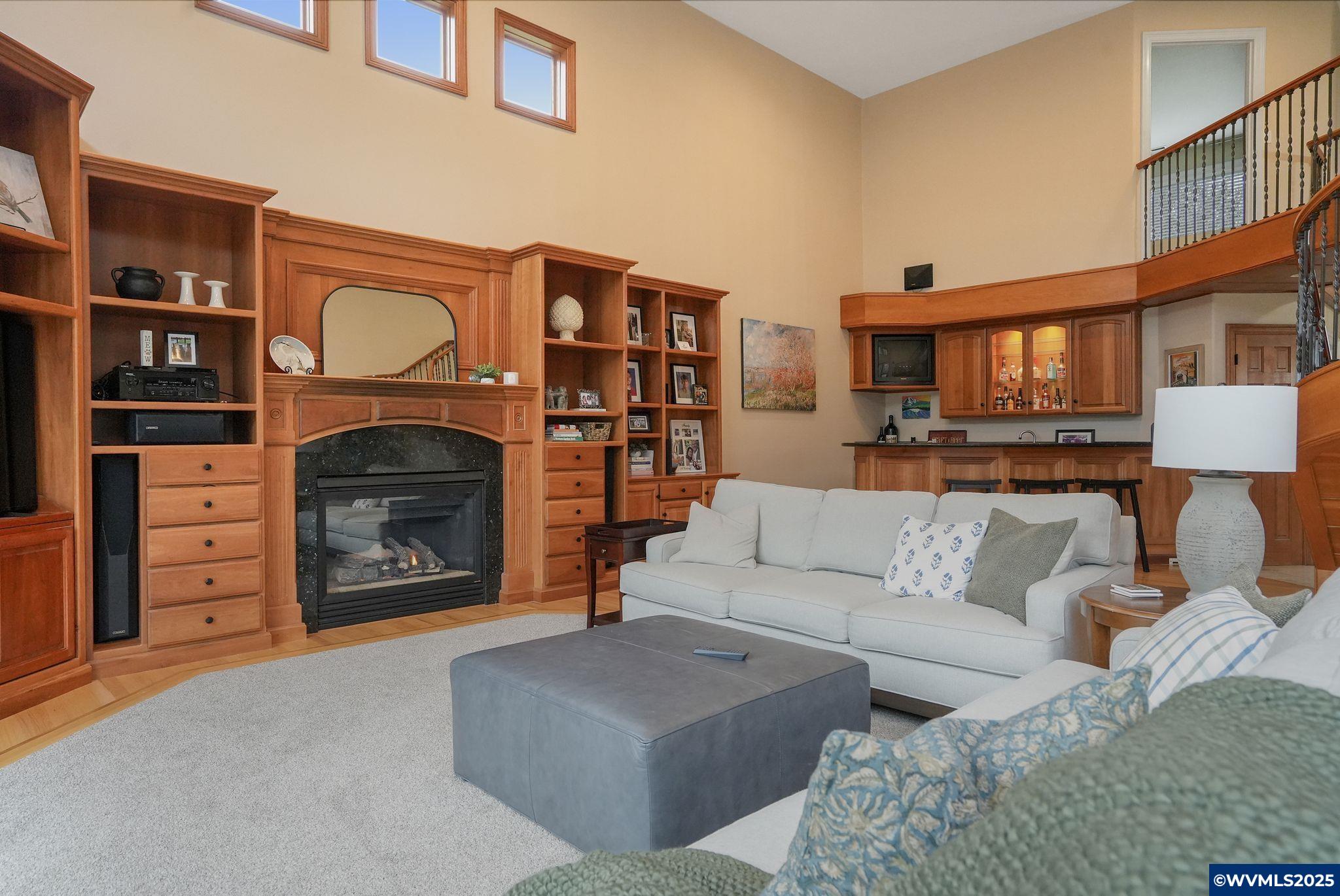 1935 Northwest Springhill Drive Albany, OR 97321 - Photo 10 of 47