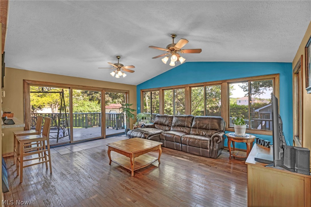 4102 Manchester Road Perry, OH 44081 - Photo 14 of 45