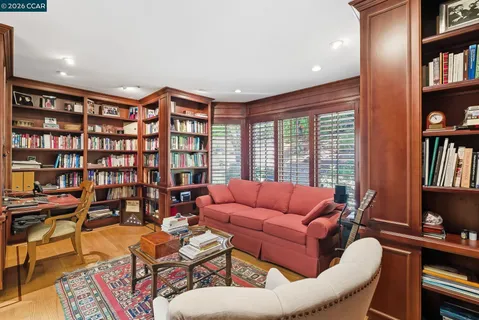 $2,995,000 | 45 Merrill Circle North, Moraga, CA 94556