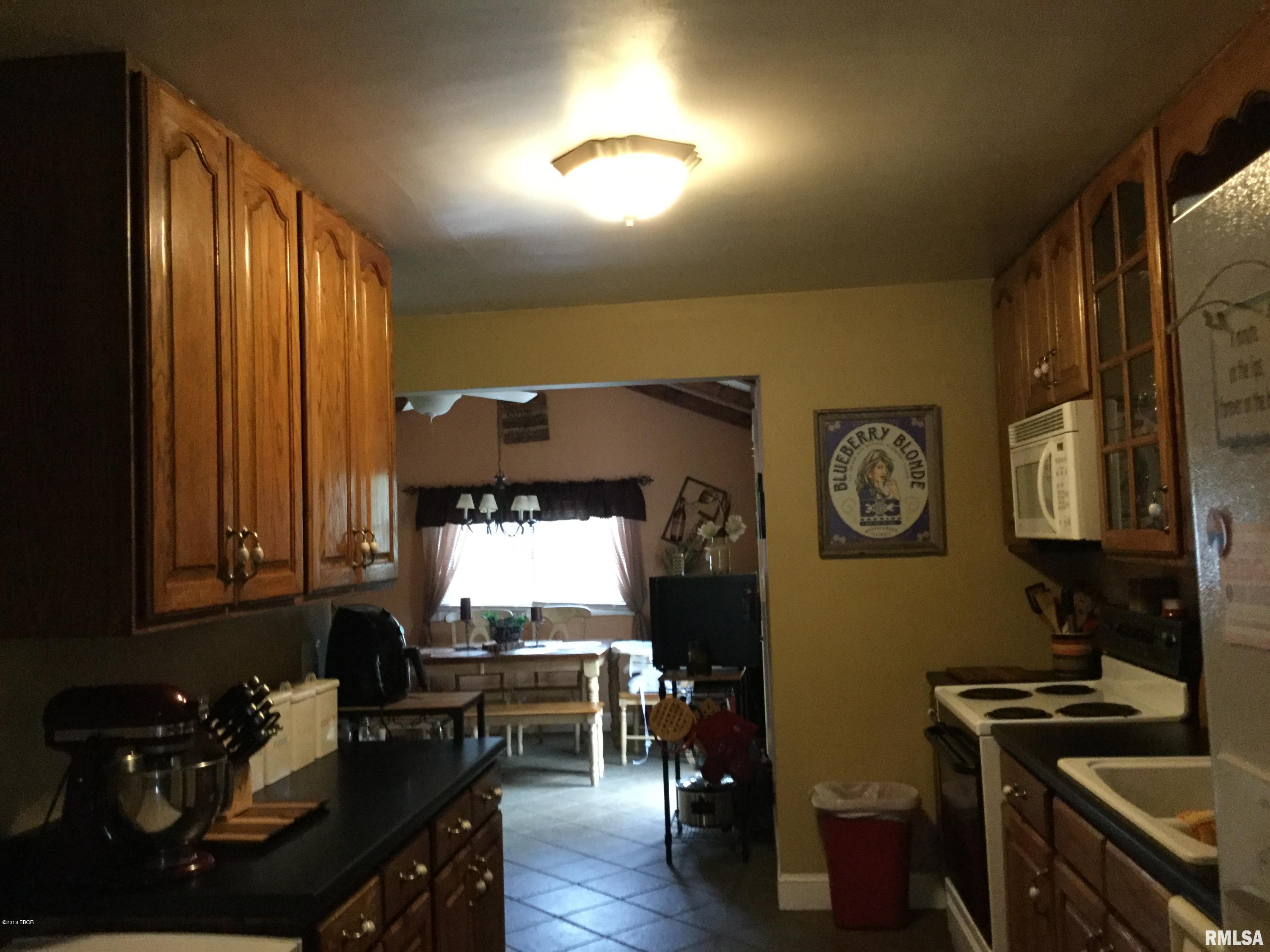 202 Williford Road Jonesboro, IL 62952 - Photo 7 of 27 Gallery Image 7