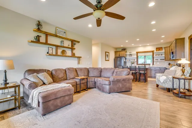 $1,325,000 | N7703 & N7705 Wanlass, Mindoro, WI 54644