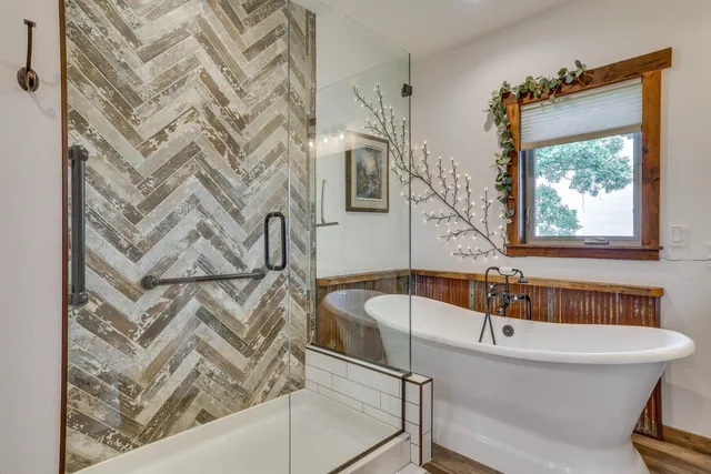 $1,325,000 | N7703 & N7705 Wanlass, Mindoro, WI 54644