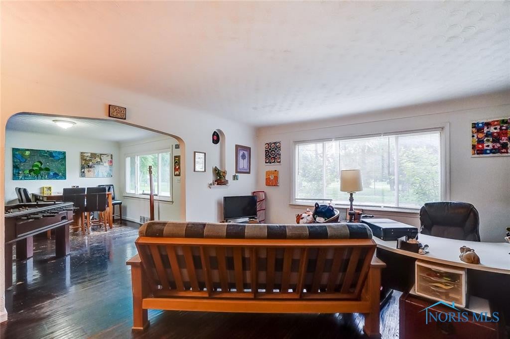1702 Duncan Road Toledo, OH 43613 - Photo 11 of 14 Gallery Image 11