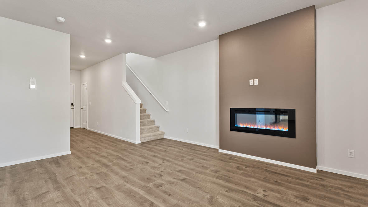61172 Southeast Splendor Lane Bend, OR 97702 - Photo 3 of 26 003 great room