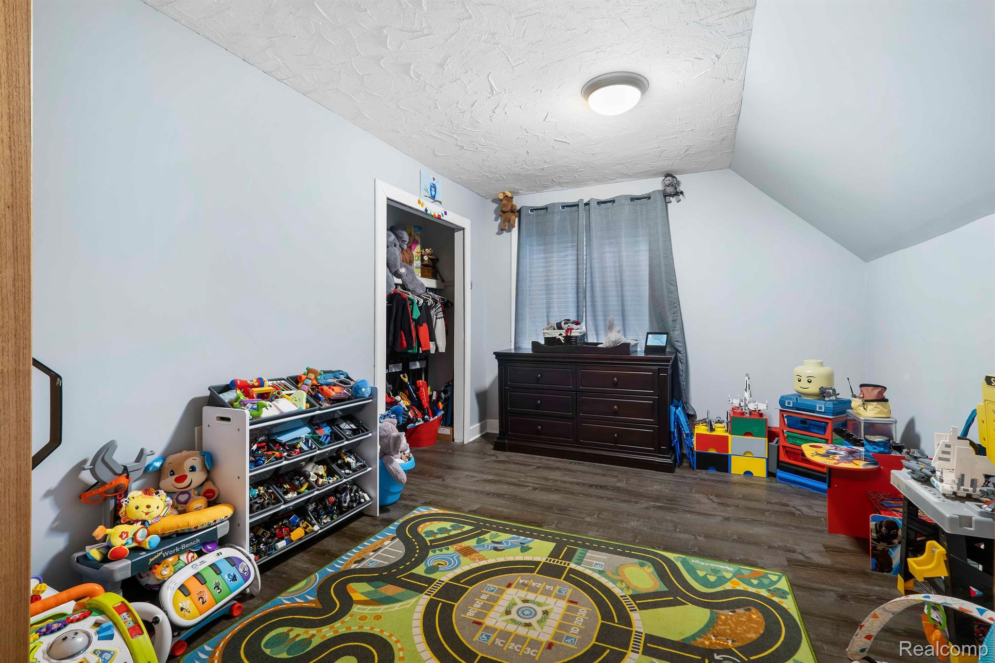 6255 Shappie Road Clarkston, MI 48348 - Photo 23 of 29 Playroom off bed 2 or could be a HUGE w/in closet