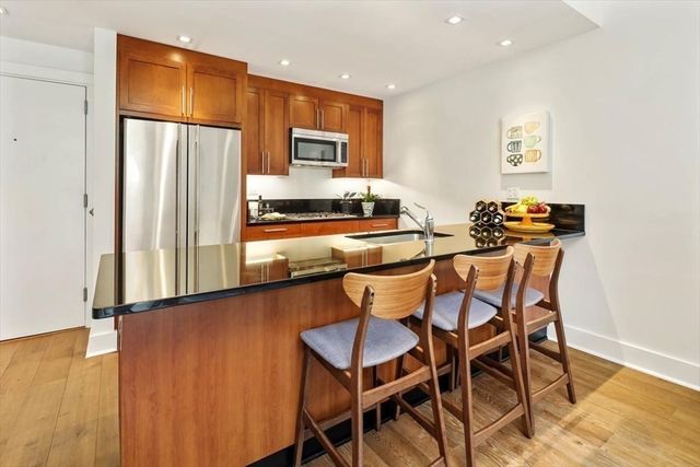 $907,000 | 21 Father Francis Gilday Street, Unit 302, Boston, MA 02118